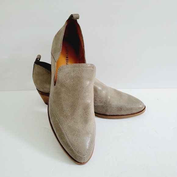 NEW Lucky Brand Victorey Gray Leather Booties Size 7.5 M - Picture 2 of 6